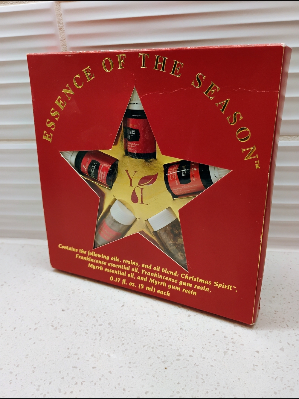 Holiday Essential Oil Gift Set - Red & Gold